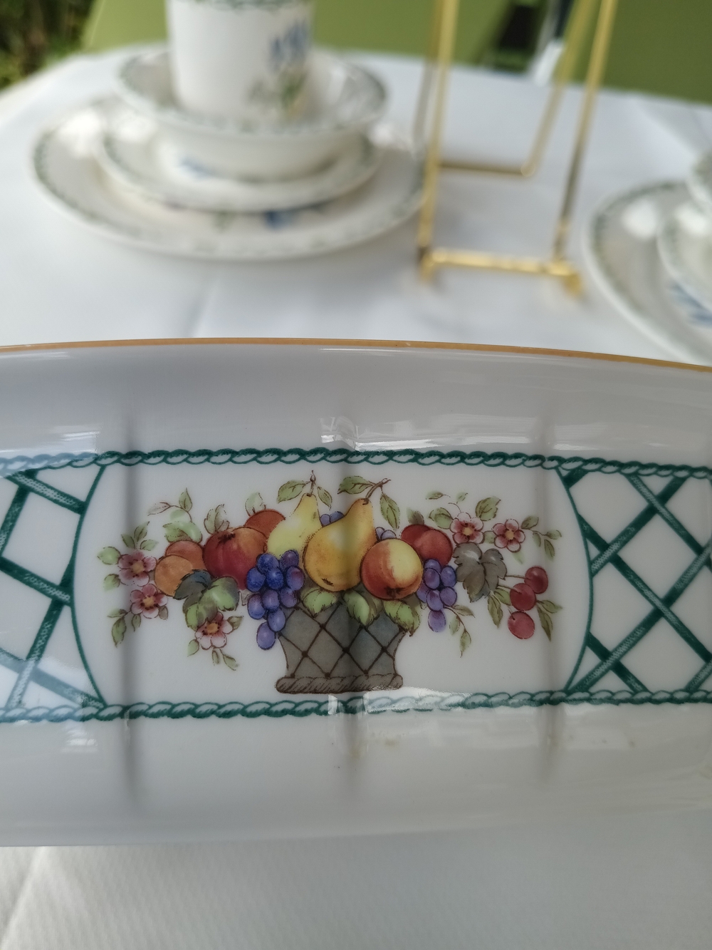 Porcelain Serving Bowl with Green Lattice and Fruit Basket Motif